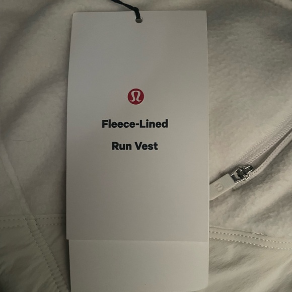 Lululemon Fleece-Lined Running Vest - Picture 3 of 4